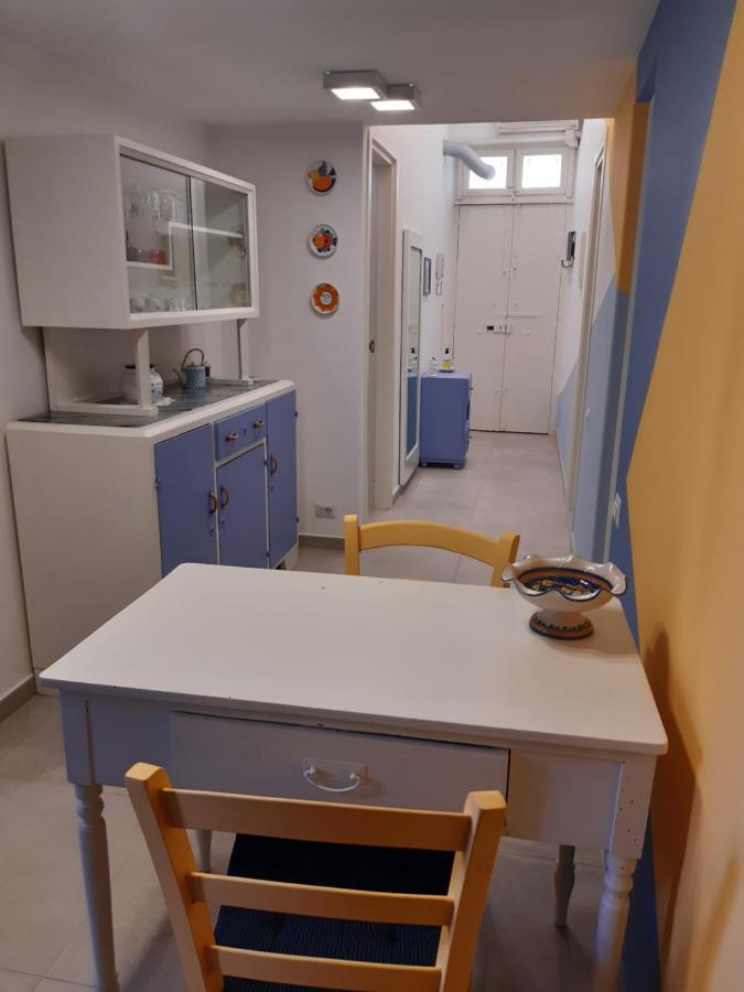 Casa Vacanze Rosa Aci Trezza Bagian luar foto