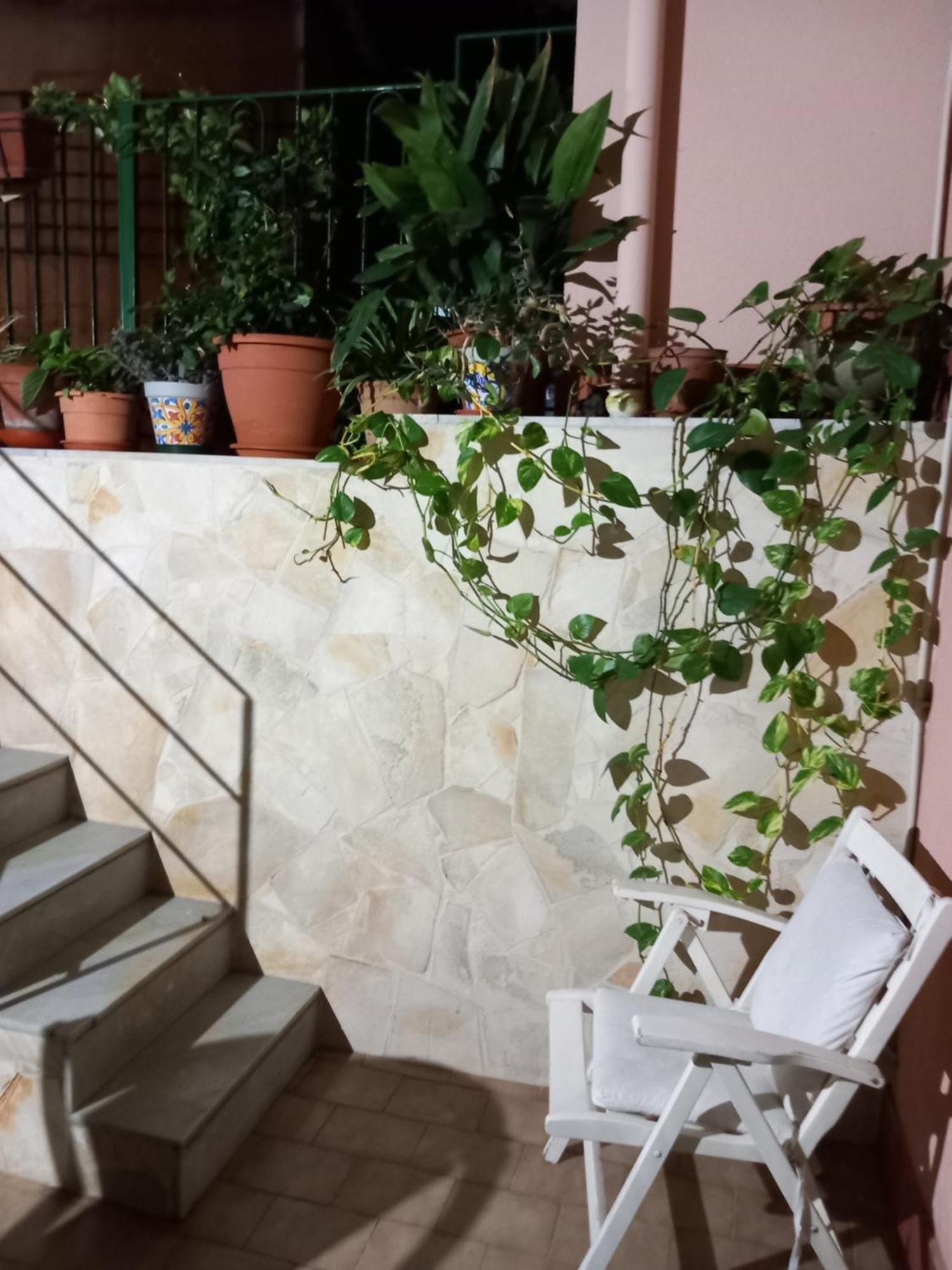 Casa Vacanze Rosa Aci Trezza Bagian luar foto